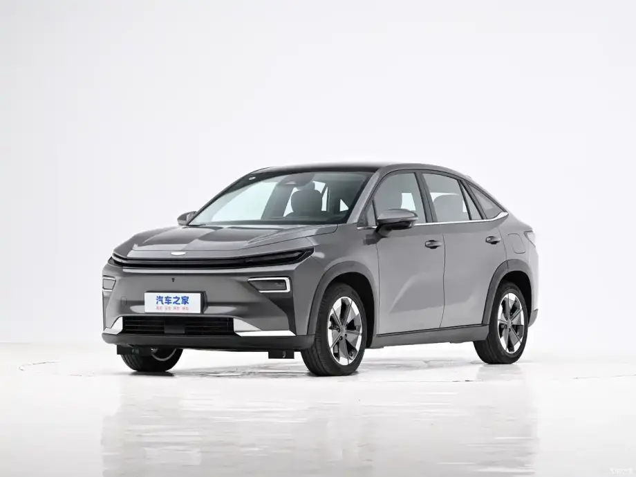 В КНР прошла премьера нового купе-кроссовера Geely Boyue REV