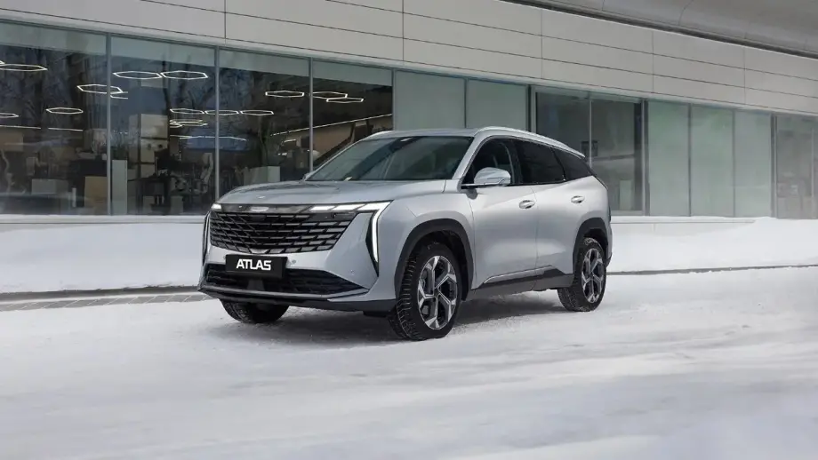 Дилеры Geely перестали обслуживать «серые» машины в одной стране